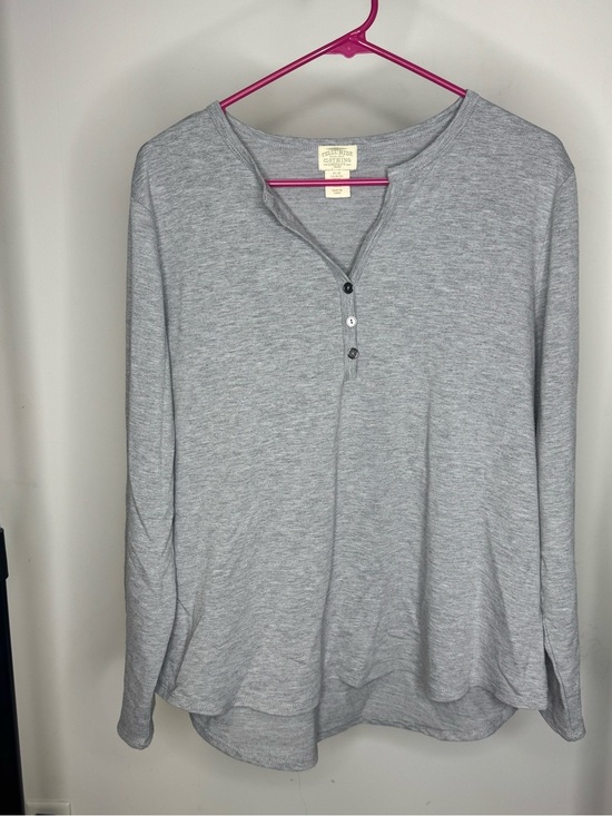 Telluride Clothing Company Tops - Cozy Heather Gray Long Sleeve Henley Top